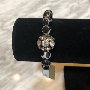 Erica Lyons stretch bracelet black & white new